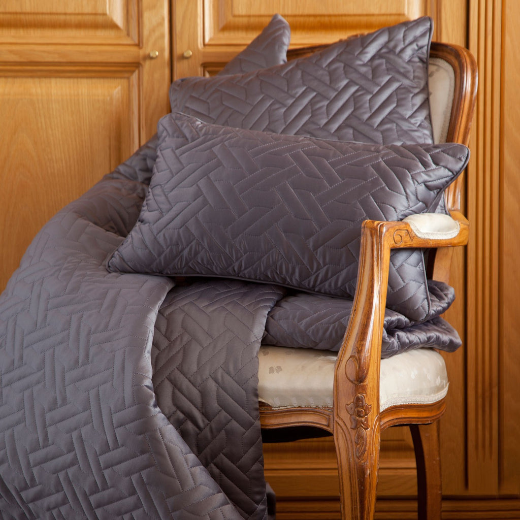 Belledorm Valencia Quilted Filled Cushion